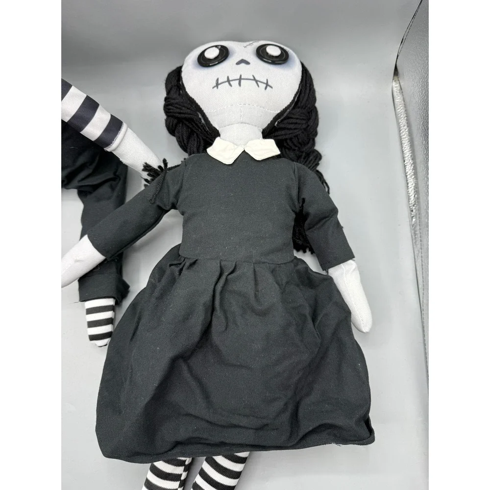 Debi Lilly these dolls